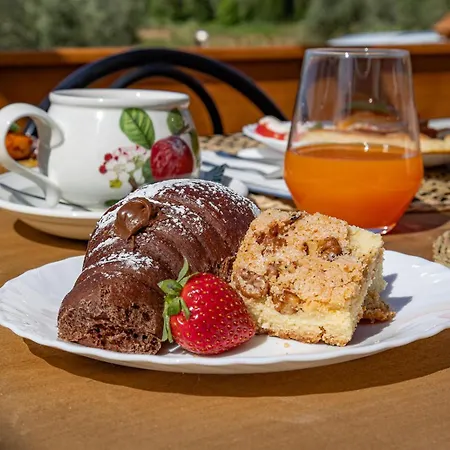 Glamping L'olivo Country Holidays * 캄필리아 마리티마