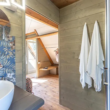 Luxury tent Glamping L'olivo Country Holidays
