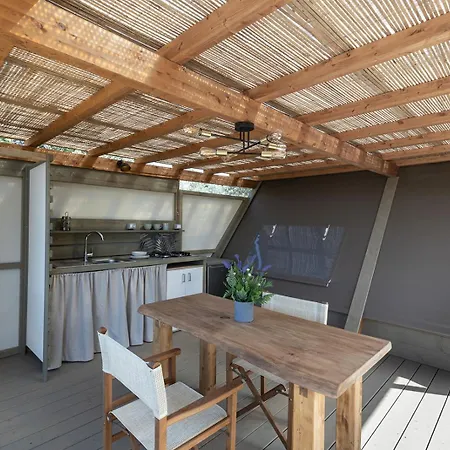 Luxury tent Glamping L'olivo Country Holidays