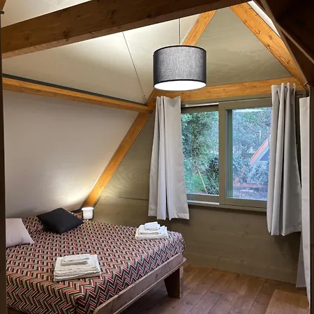 Luxury tent Glamping L'olivo Country Holidays Campiglia Marittima